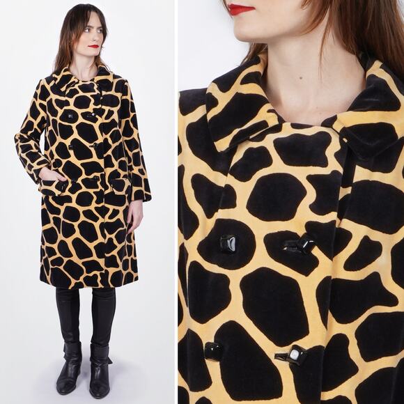 Vtg 1970s Black & Yellow Giraffe Print Velveteen Jacket Travelcoats by NamanM